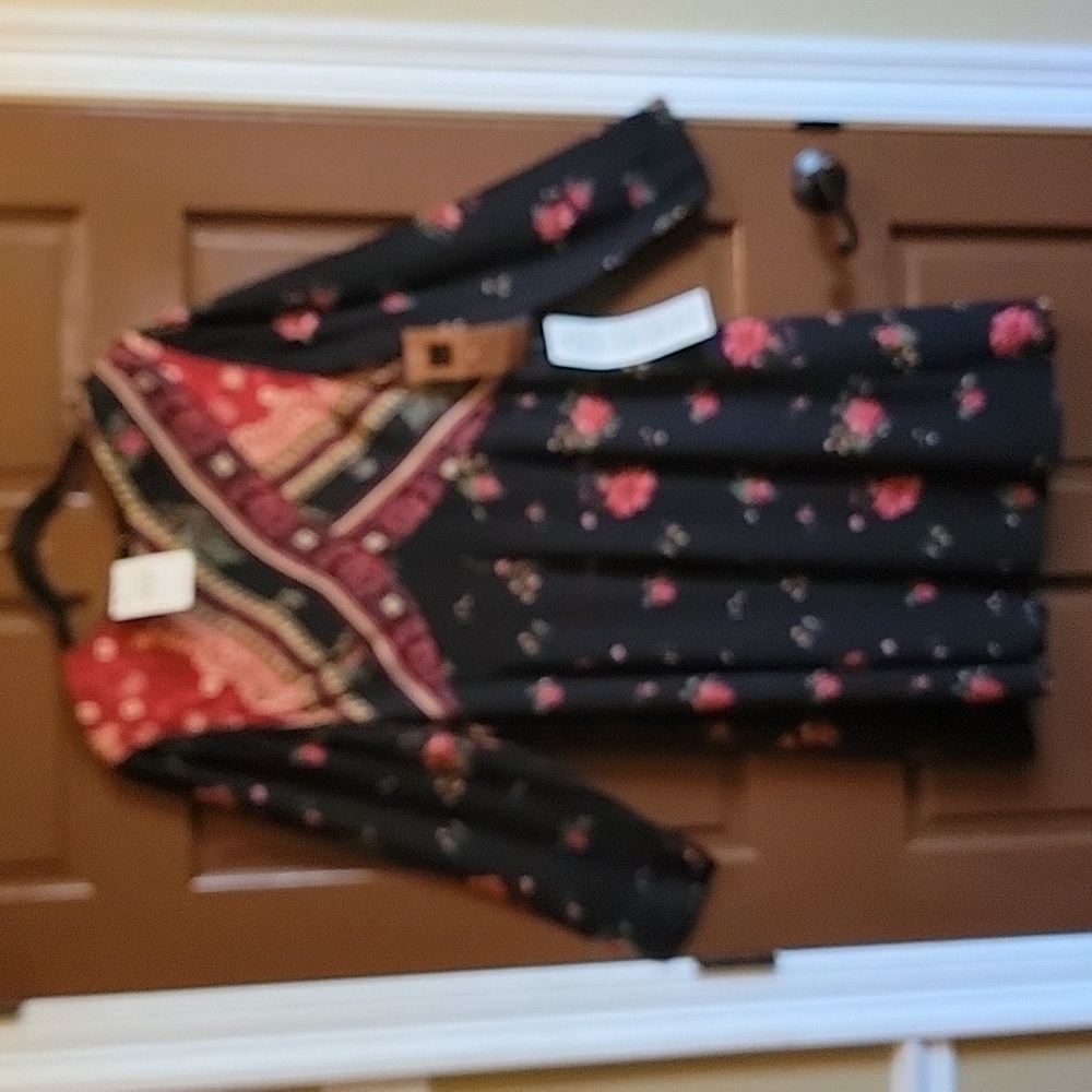 Carole Little-Black print, round neck,long sleeved floral dress Size 14 P NWT.